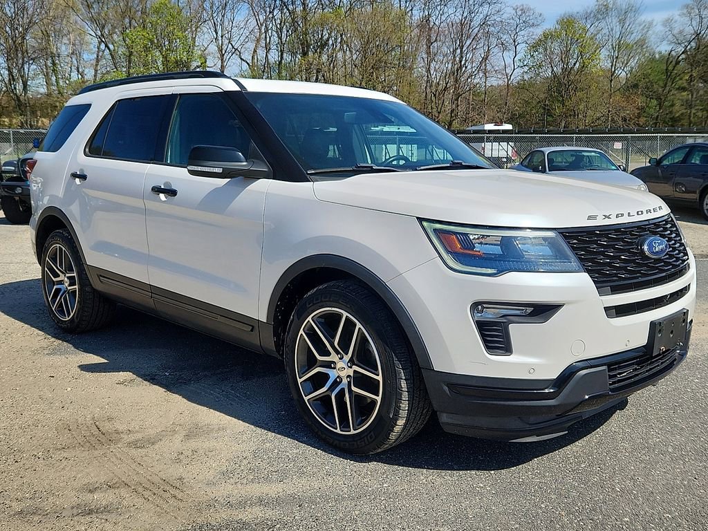 Used 2018 Ford Explorer Sport w/ Equipment Group 401A image 3