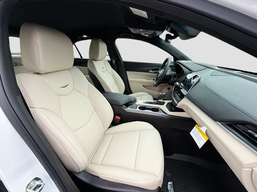 New 2026 Cadillac CT4 Premium Luxury w/ Technology Package RWD image 27