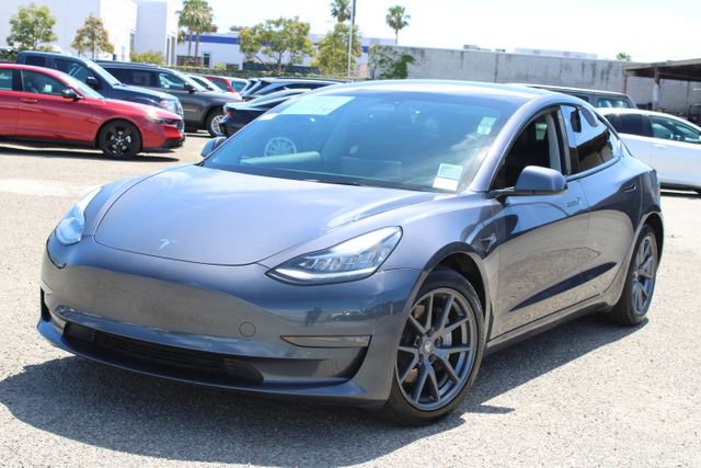 Used 2022 Tesla Model 3 Long Range AWD/4WD image 8