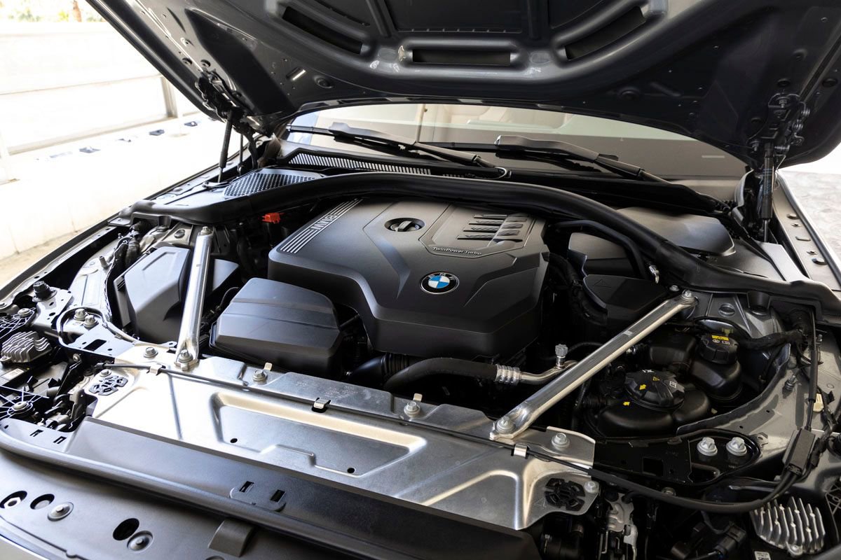 Certified 2023 BMW 430i Convertible w/ Premium Package RWD image 28
