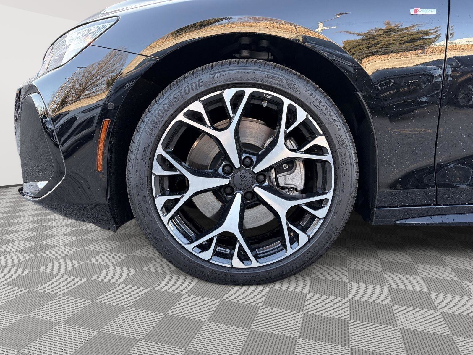 New 2026 Audi A6 Premium Plus AWD/4WD image 9