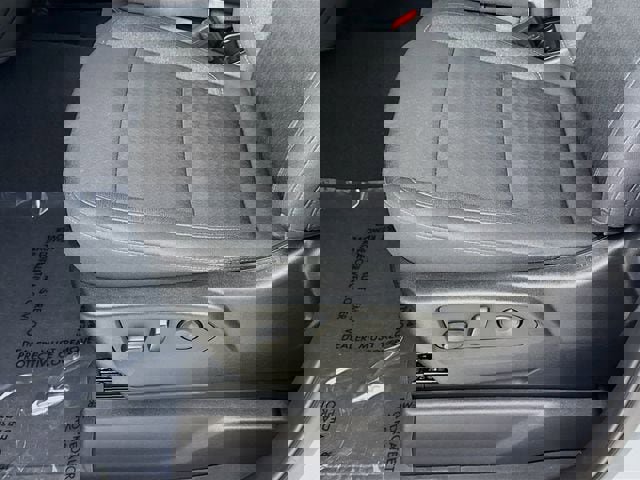 Used 2024 Chevrolet Silverado 2500 Custom w/ Custom Value Package image 19