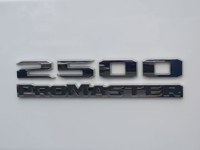 Used 2025 RAM ProMaster 2500 w/ Convenience Group image 13