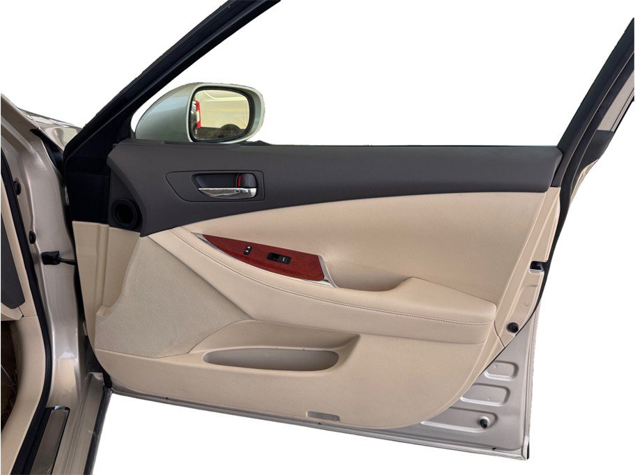 Used 2011 Lexus ES 350 FWD image 19