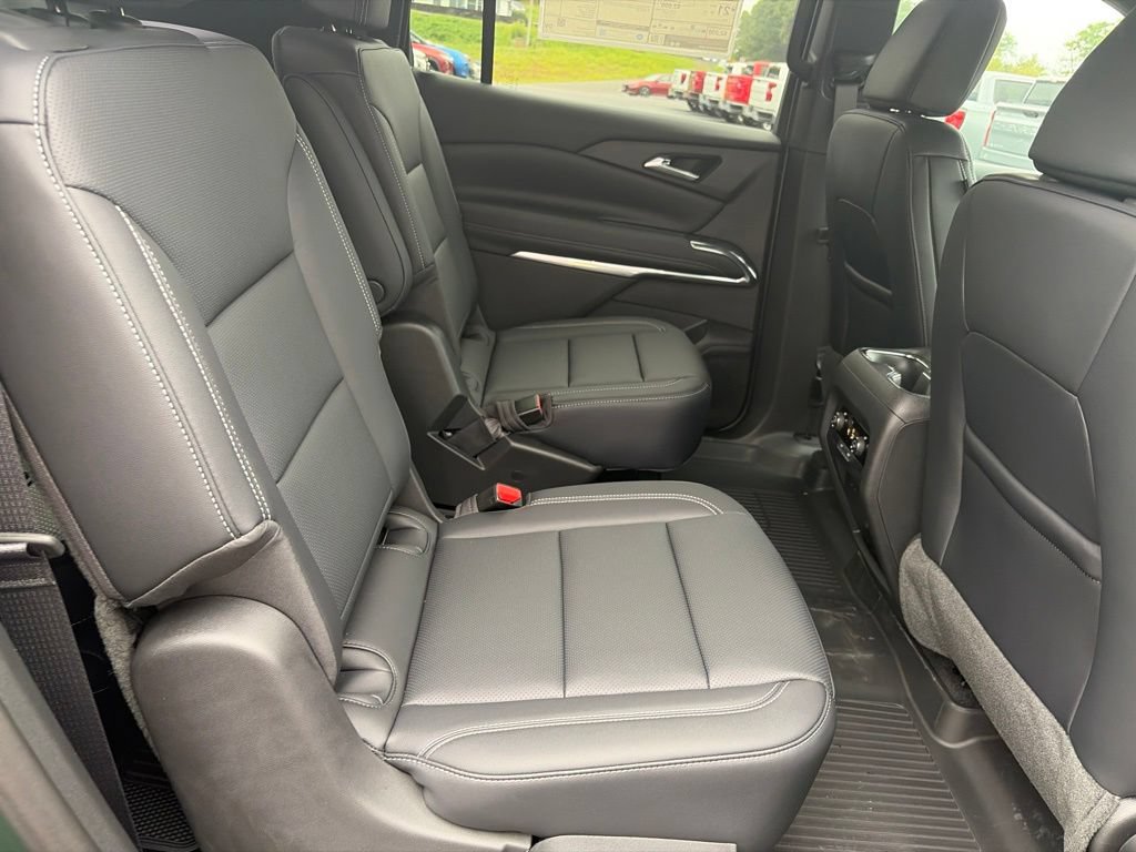 New 2027 Chevrolet Traverse LT w/ Midnight/Sport Edition AWD/4WD image 35