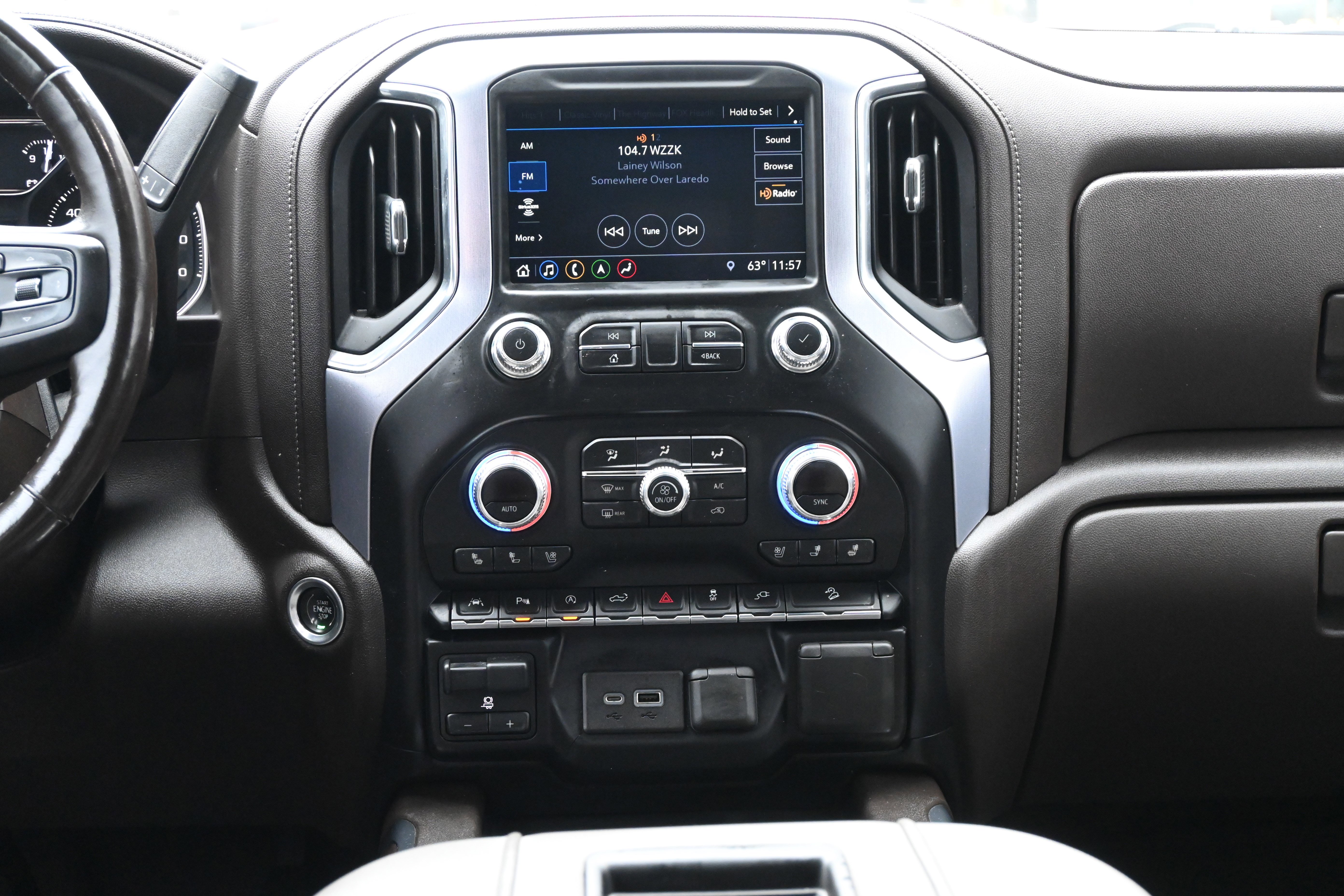 Used 2019 GMC Sierra 1500 SLT w/ SLT Premium Plus Package image 32