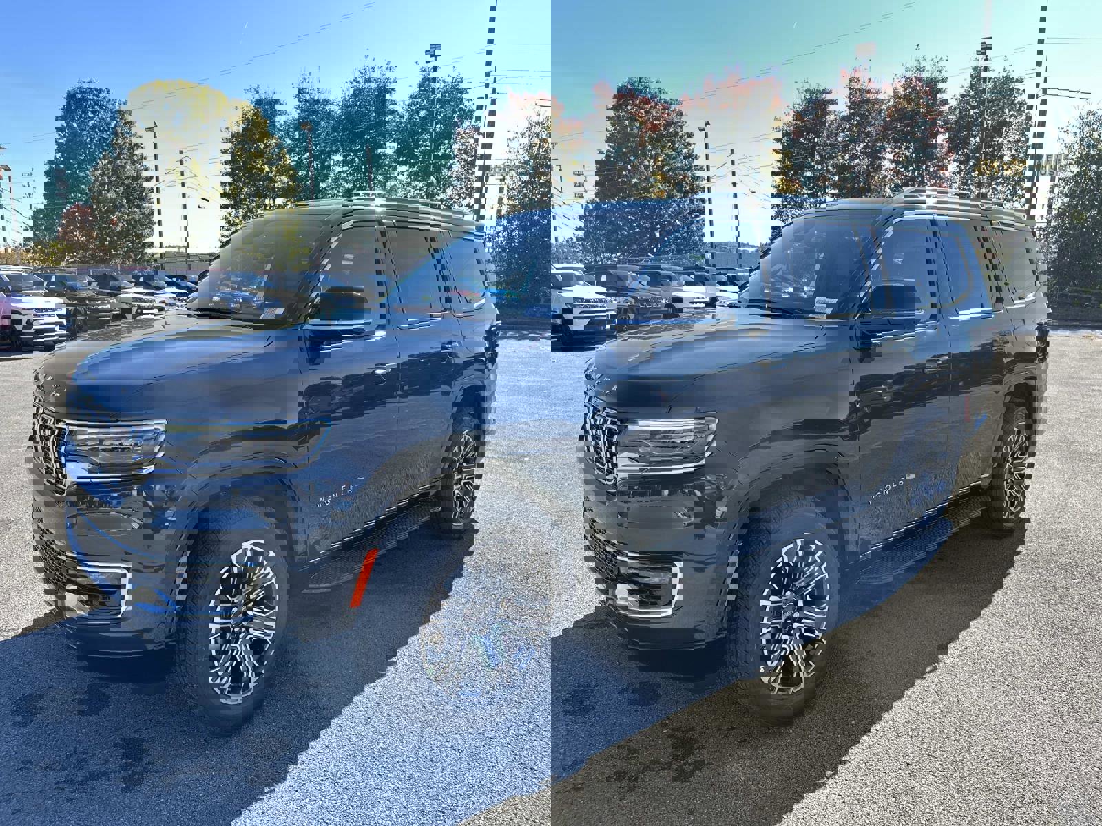 New 2025 Jeep Wagoneer 4WD image 8