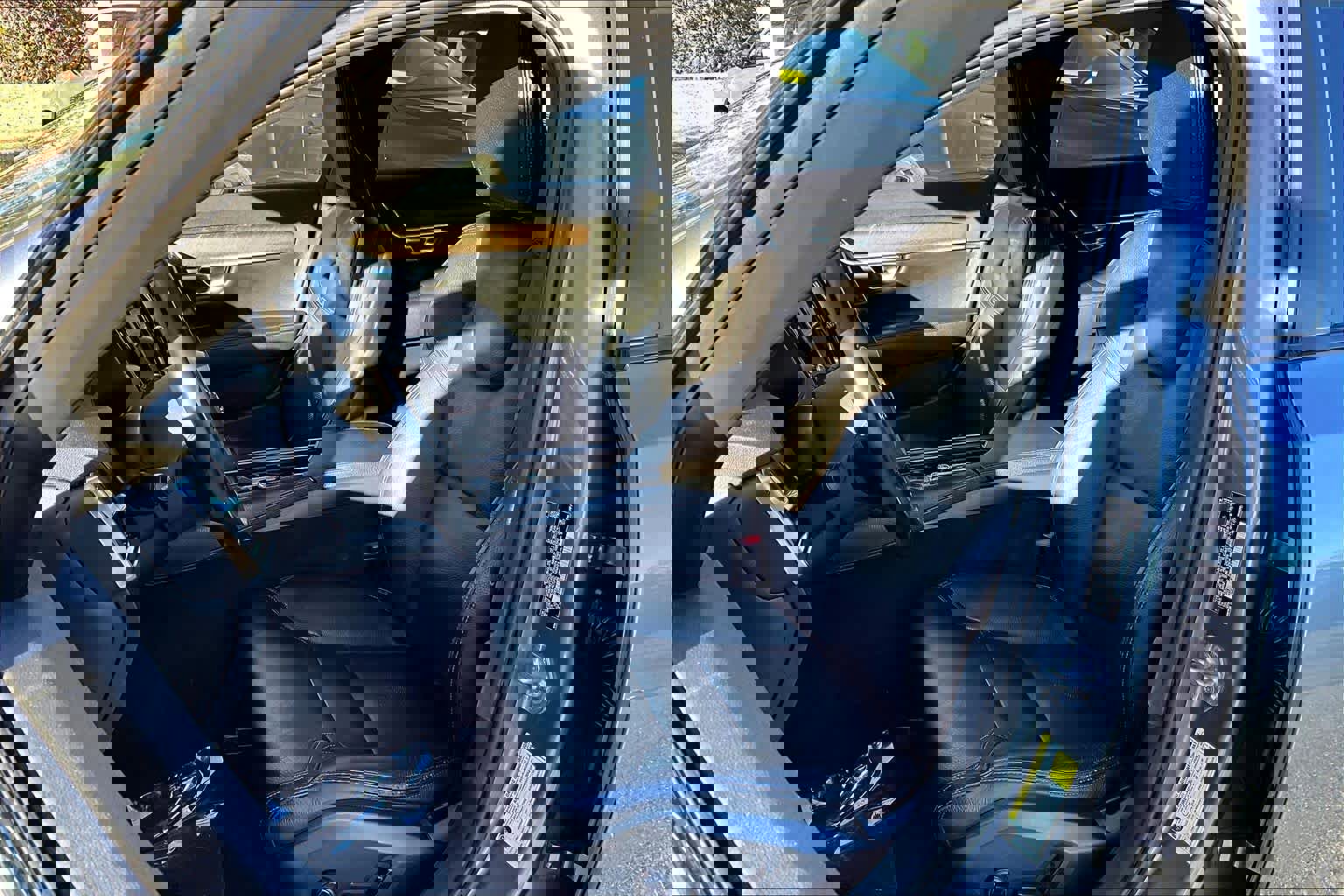 Used 2019 Volvo V90 T5 Cross Country w/ Protection Package Premier image 9