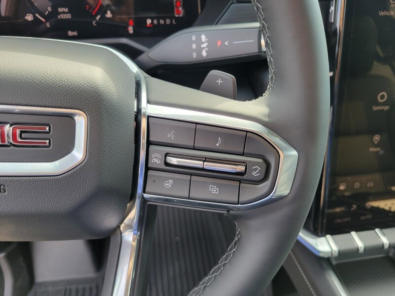 New 2026 GMC Acadia Elevation w/ Black Edition FWD image 18