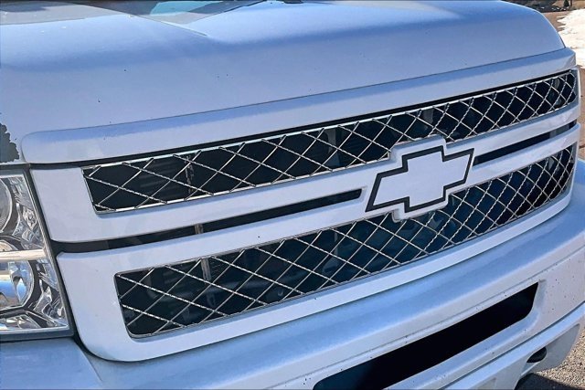 Used 2013 Chevrolet Silverado 3500 LTZ w/ LTZ Plus Package image 29