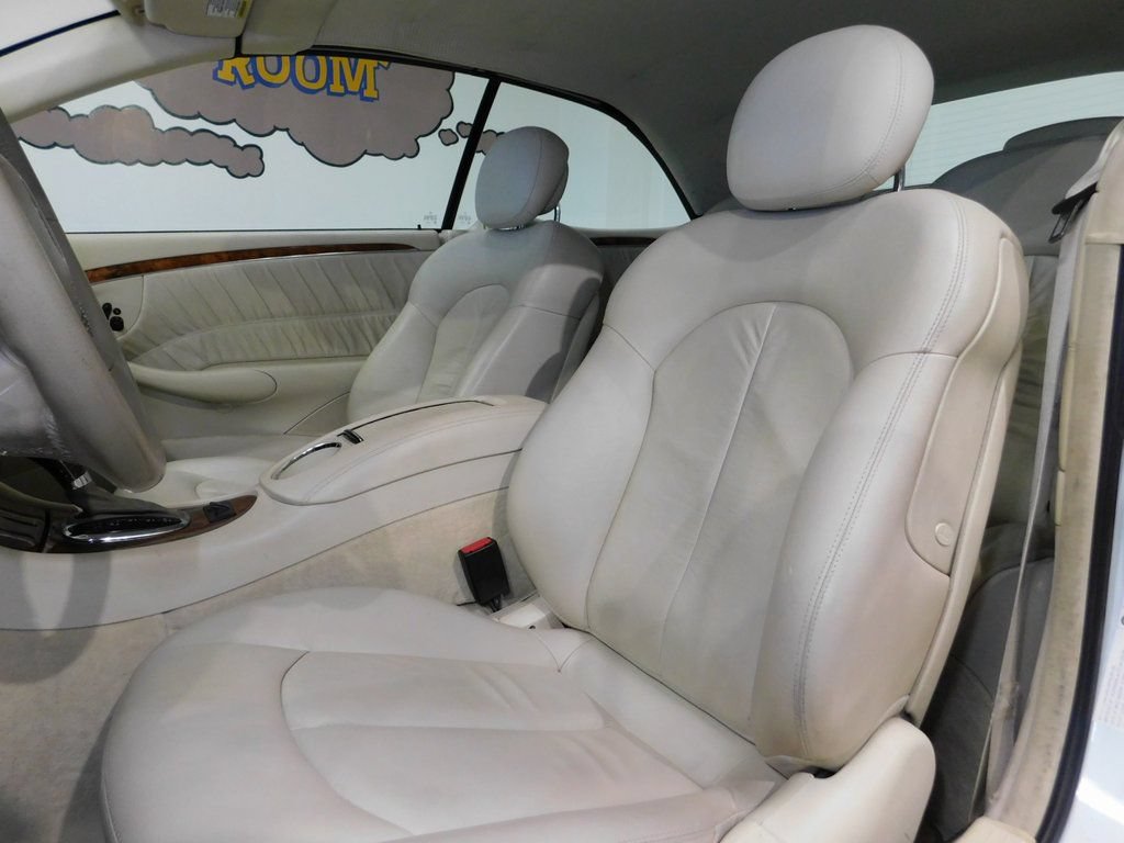 Used 2007 Mercedes-Benz CLK 350 Cabriolet image 41