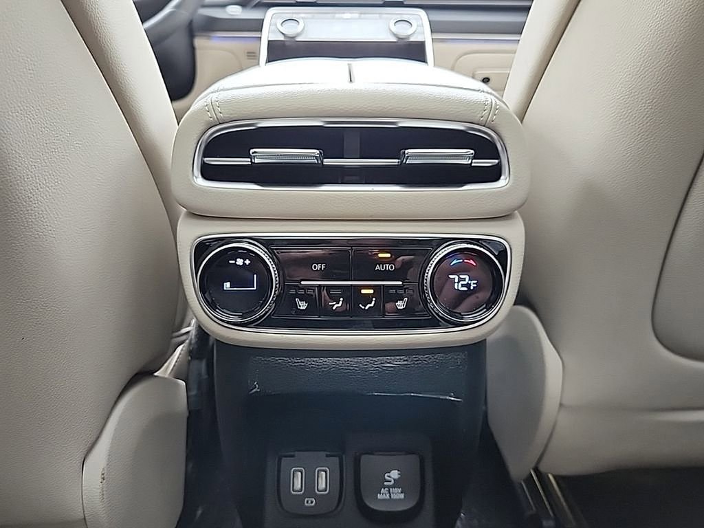 Used 2023 Genesis GV80 2.5T w/ Prestige Package image 22