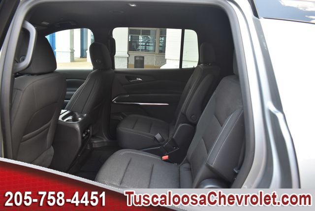 Used 2025 Chevrolet Traverse LT w/ LPO, Floor Liner Package FWD image 22