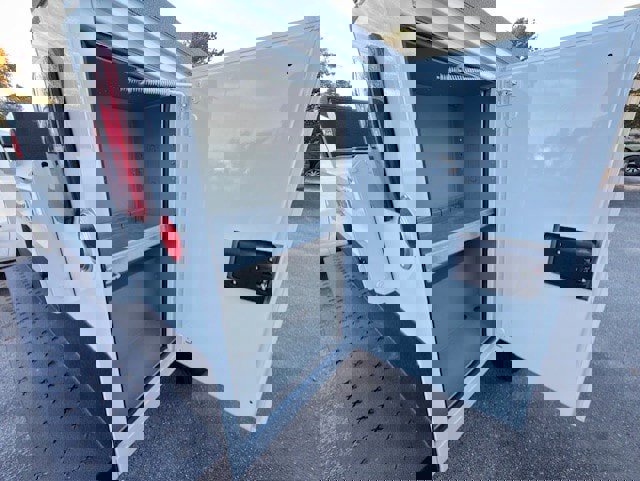 New 2026 GMC Sierra 2500 Pro w/ Convenience Package image 4