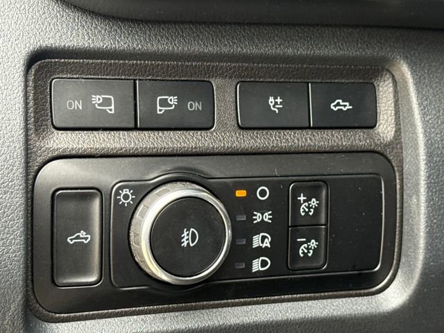 Used 2024 Ford F350 Platinum w/ Tremor Off-Road Package image 24