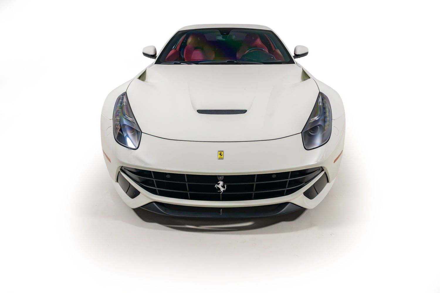 Used 2016 Ferrari F12 Berlinetta RWD image 11