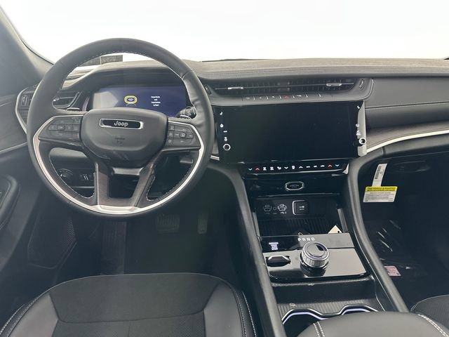 New 2026 Jeep Grand Cherokee Altitude AWD/4WD image 15