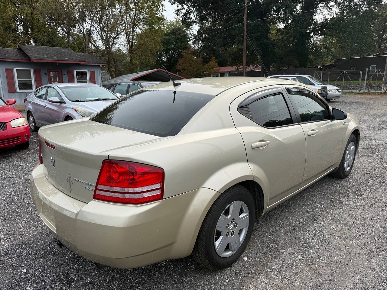 Used 2010 Dodge Avenger SXT FWD image 13