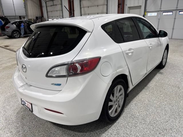 Used 2012 MAZDA MAZDA3 i Touring FWD image 9