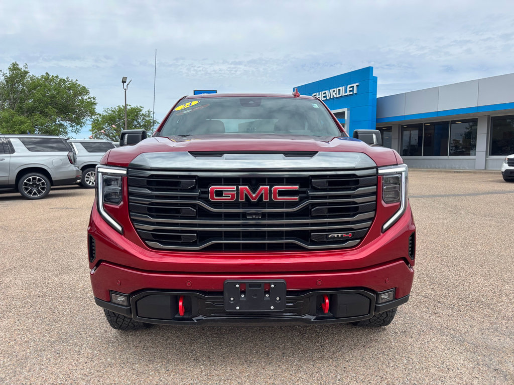 Used 2024 GMC Sierra 1500 AT4 w/ Technology Package AWD/4WD image 3