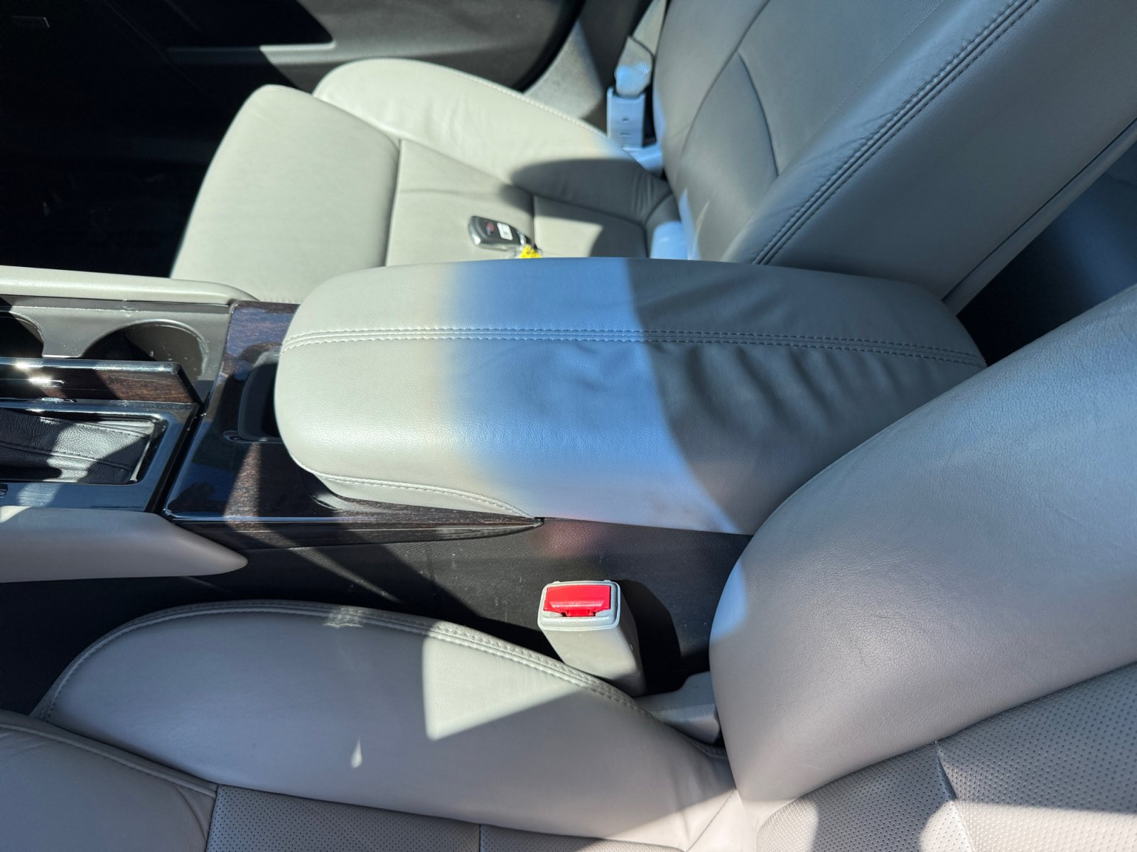 Used 2017 Cadillac XTS Luxury FWD image 14