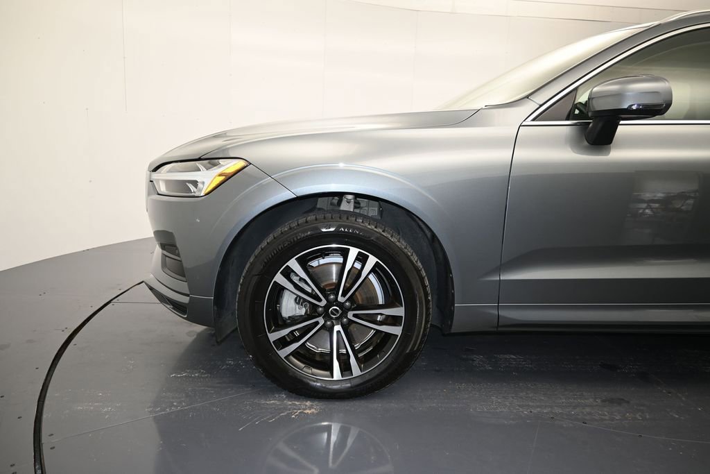 Used 2020 Volvo XC60 T6 Momentum AWD/4WD image 9