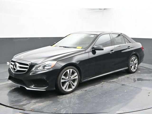 Used 2016 Mercedes-Benz E 350 4MATIC Sedan image 4