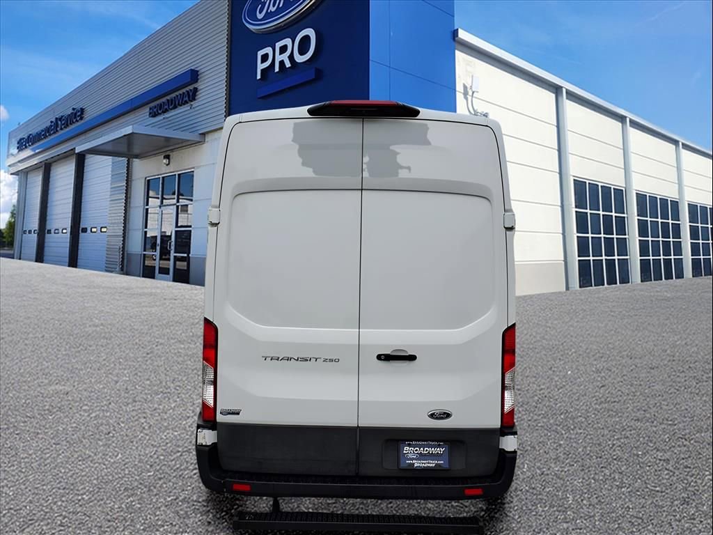 Used 2022 Ford Transit 250 148 High Roof Extended image 16