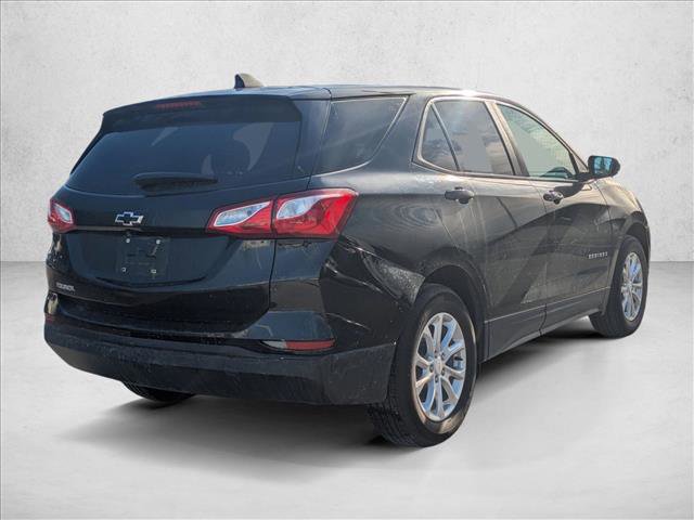 Used 2021 Chevrolet Equinox LS w/ LS Convenience Package image 5