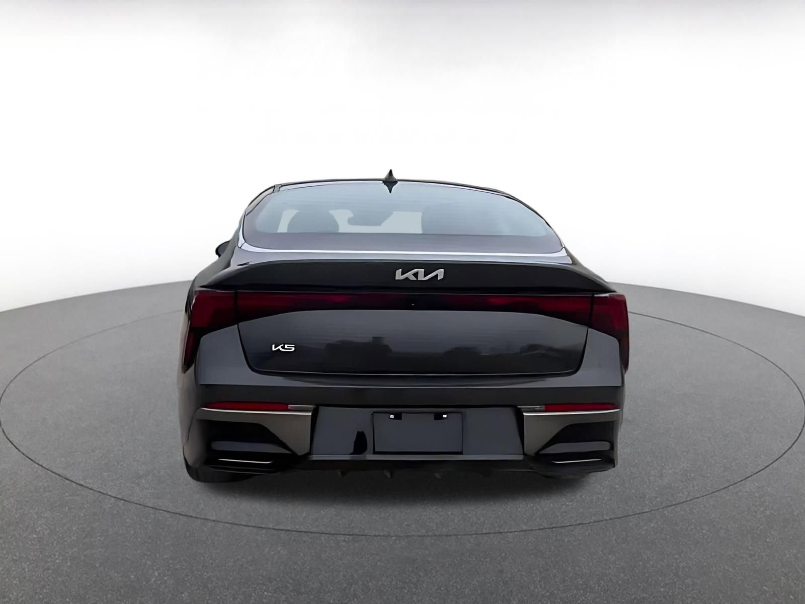 Used 2025 Kia K5 LXS image 12