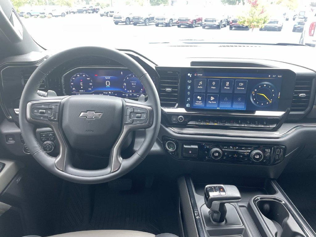 Used 2024 Chevrolet Silverado 1500 ZR2 w/ Technology Package AWD/4WD image 14