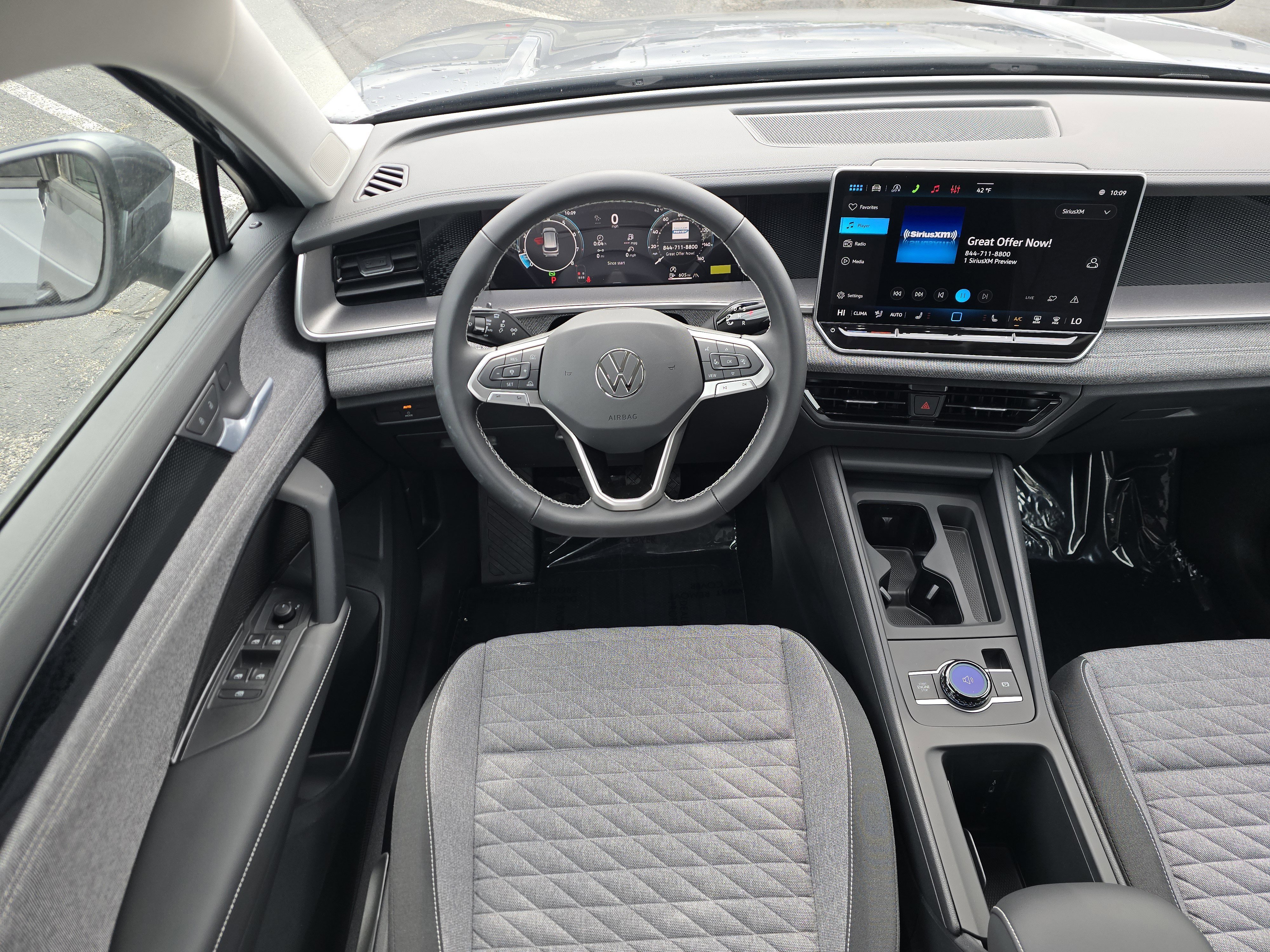 New 2026 Volkswagen Tiguan S image 19