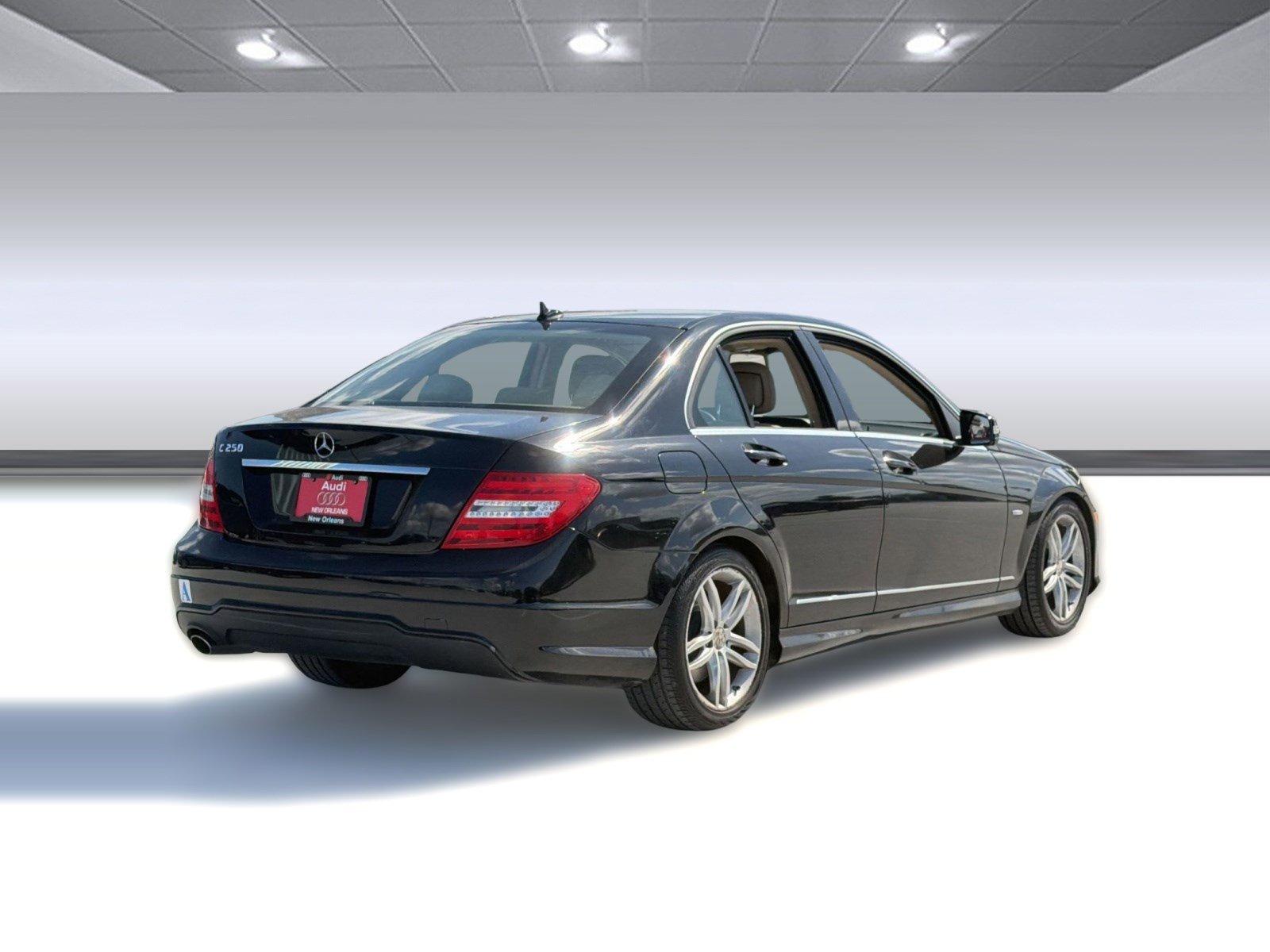 Used 2012 Mercedes-Benz C 250 Sedan image 9