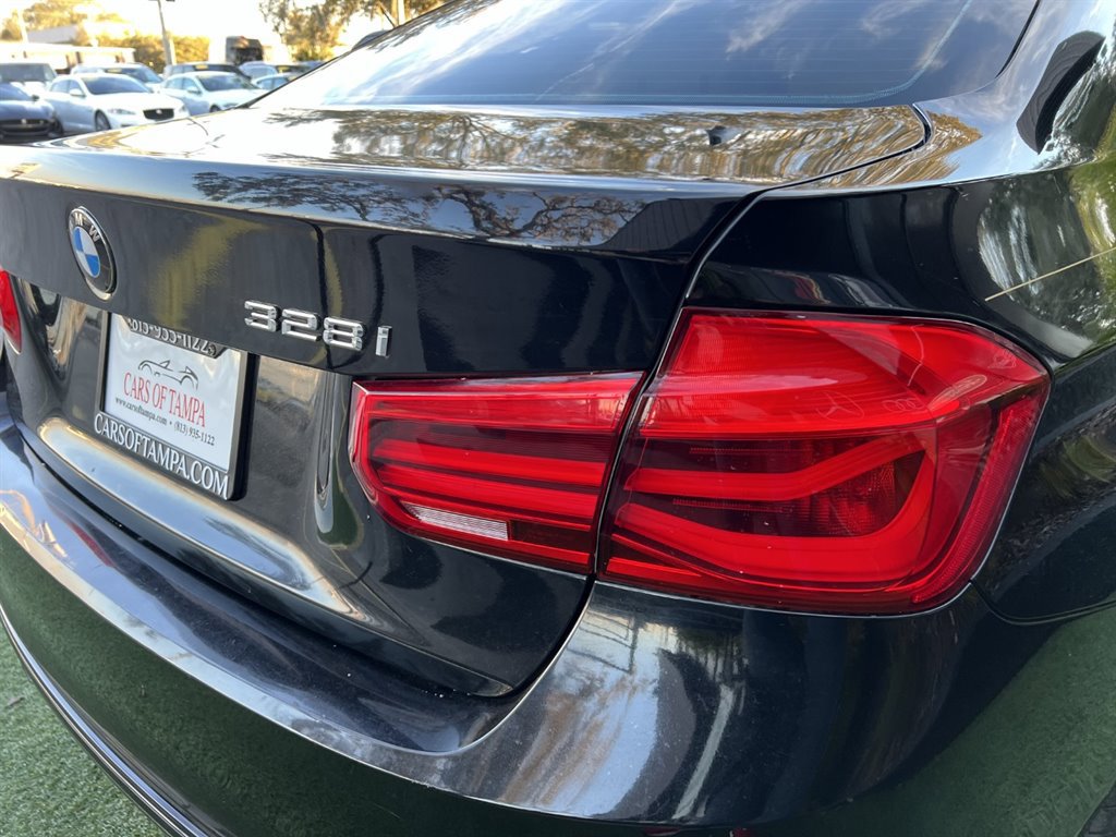 Used 2016 BMW 328i Sedan image 10