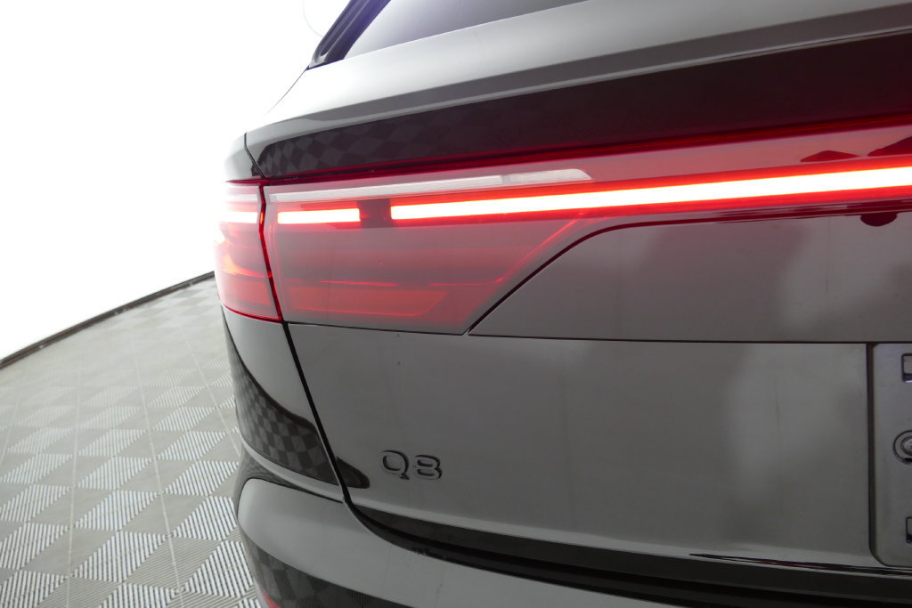 Certified 2026 Audi Q8 Premium Plus w/ Premium Plus Package AWD/4WD image 34