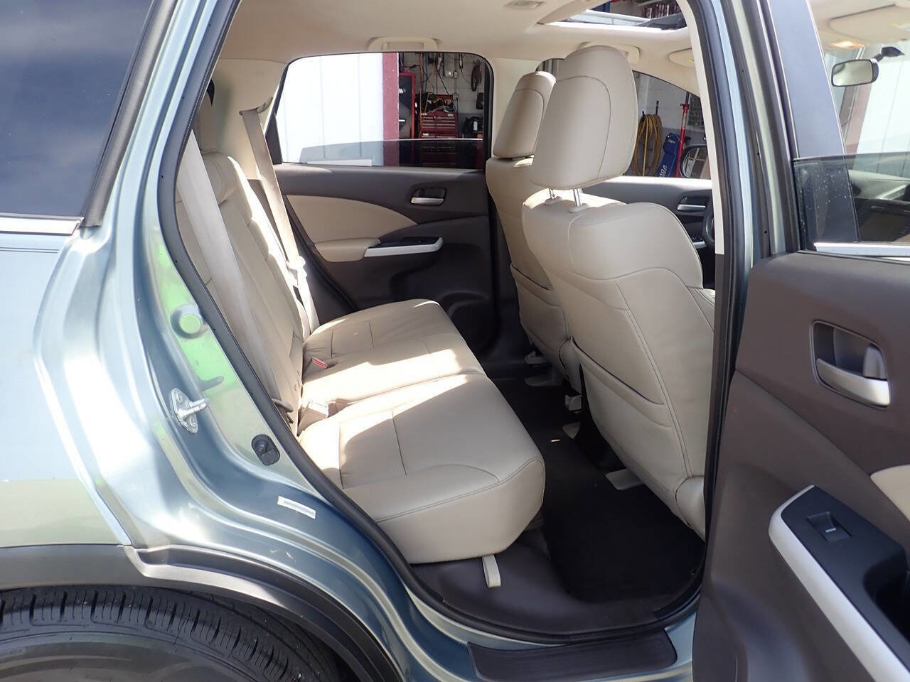 Used 2012 Honda CR-V EX-L image 27