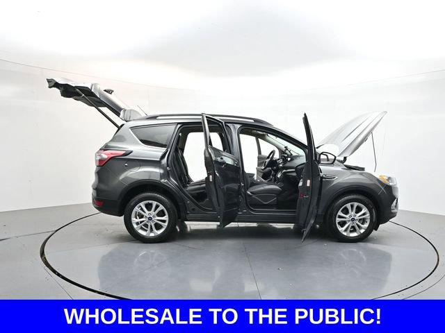 Used 2017 Ford Escape SE w/ Equipment Group 201A FWD image 41