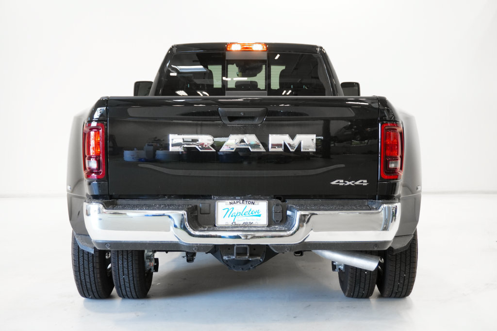 New 2027 RAM 3500 Tradesman AWD/4WD image 24