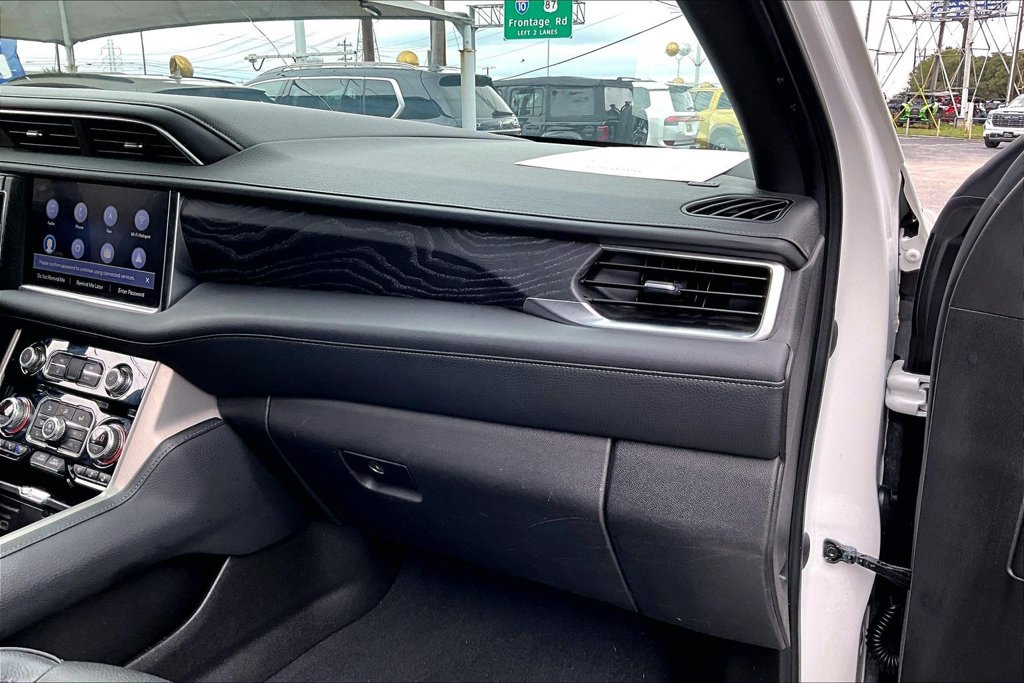 Used 2021 GMC Yukon Denali RWD image 19