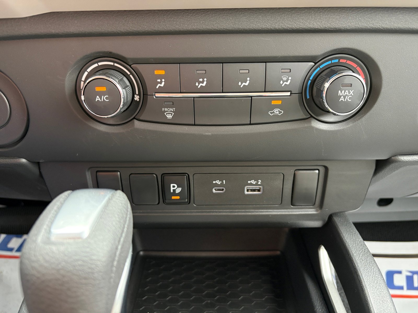 Used 2025 Nissan Frontier SV RWD image 16