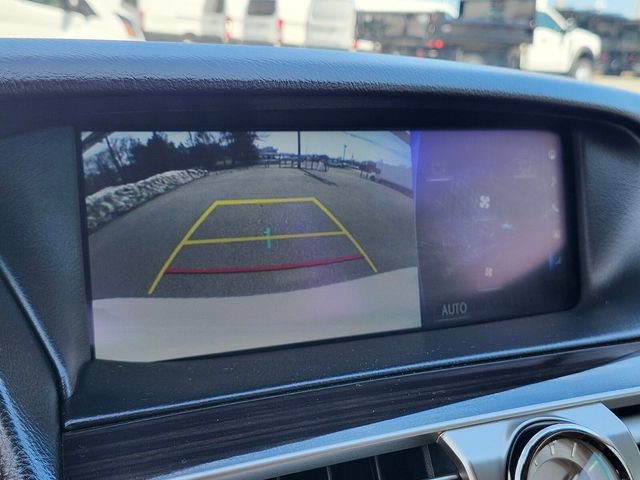 Used 2016 Lexus LS 460 L w/ Ultra Luxury Package image 23