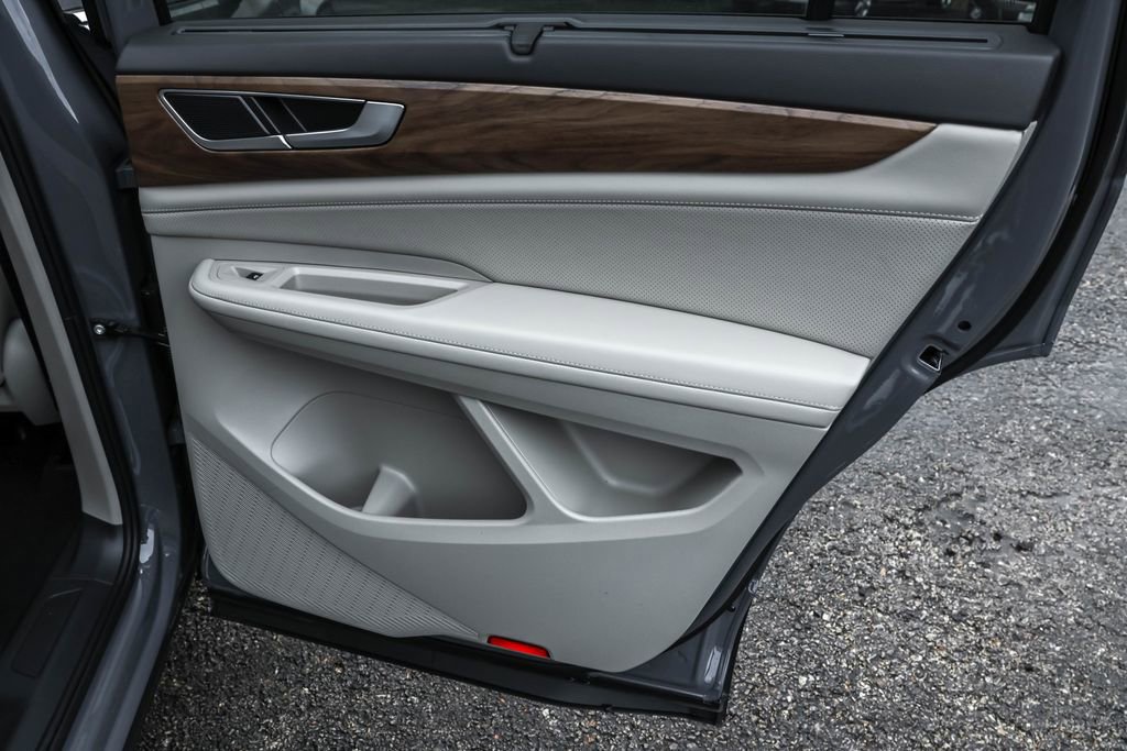 New 2026 Volkswagen Atlas SE image 36