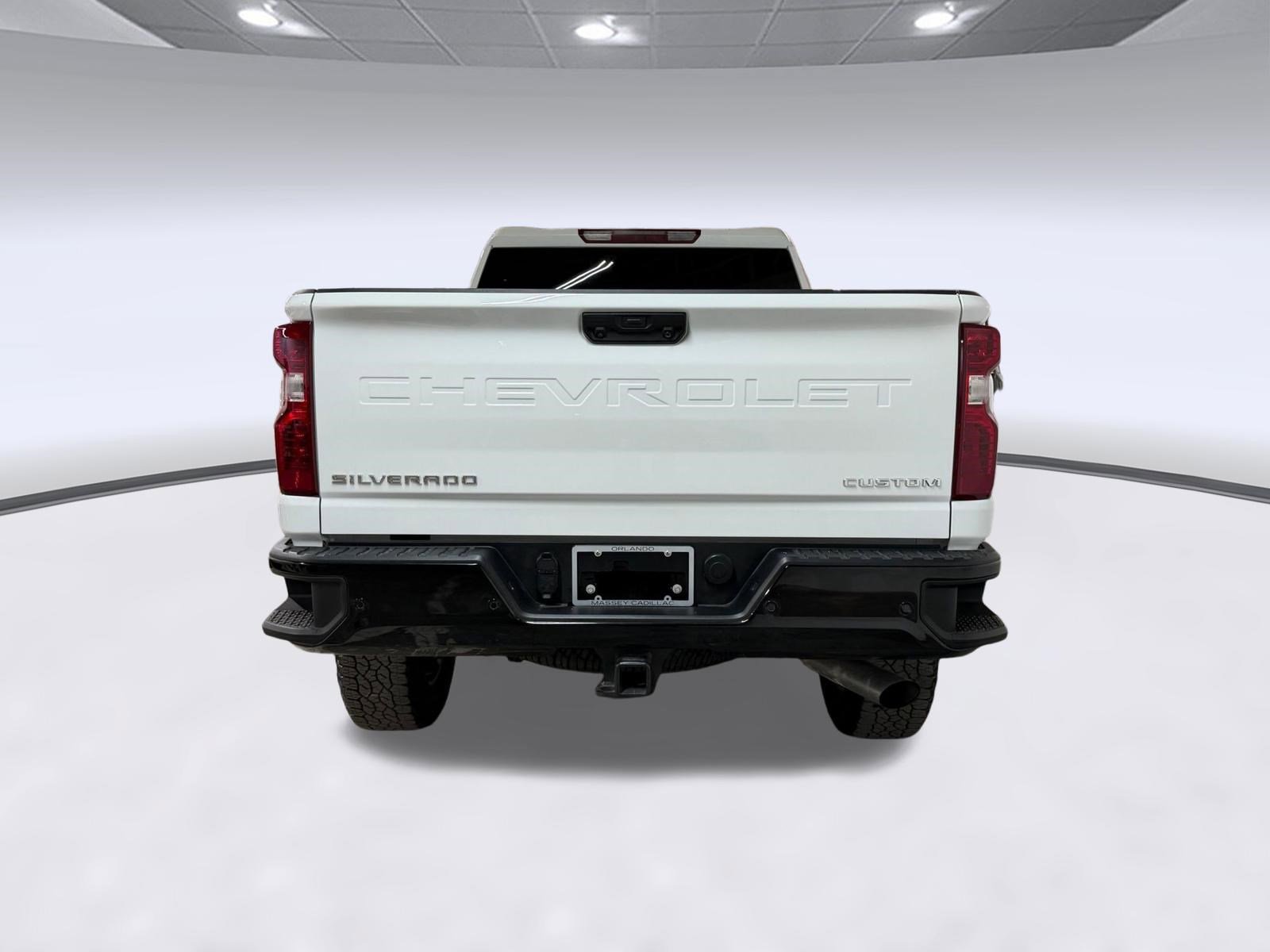 Used 2025 Chevrolet Silverado 2500 Custom w/ Custom Value Package AWD/4WD image 8