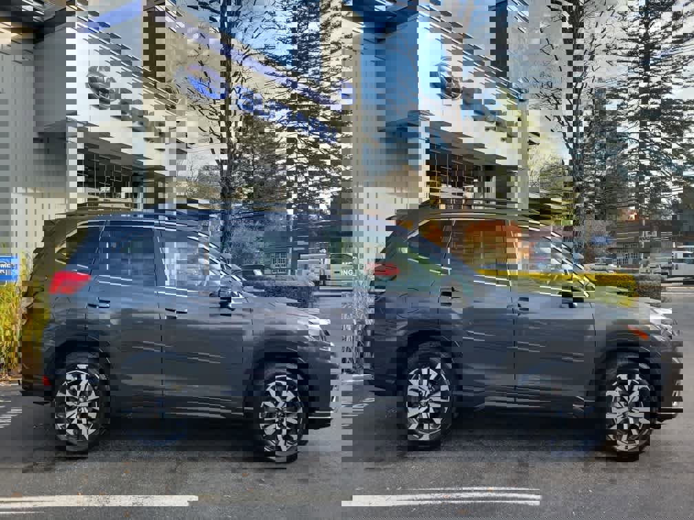 Used 2020 Subaru Forester Limited image 2