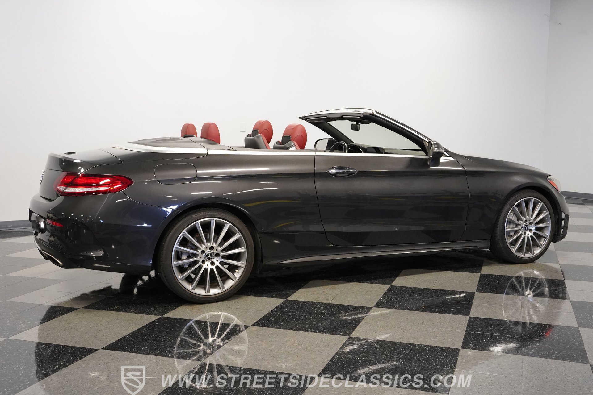 Used 2019 Mercedes-Benz C 300 Cabriolet image 13