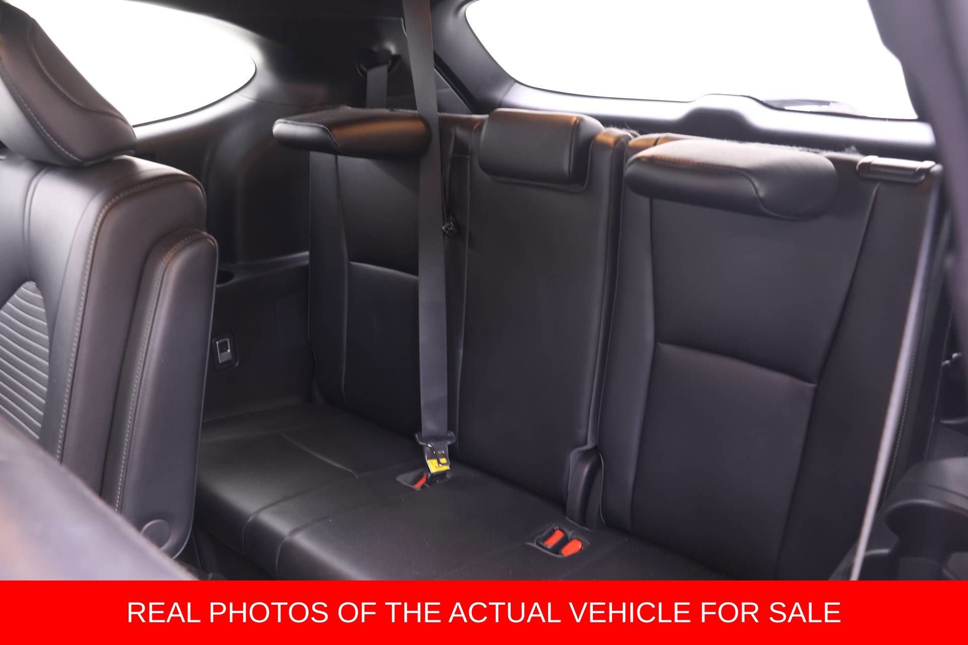 Used 2023 Toyota Highlander XSE FWD image 14