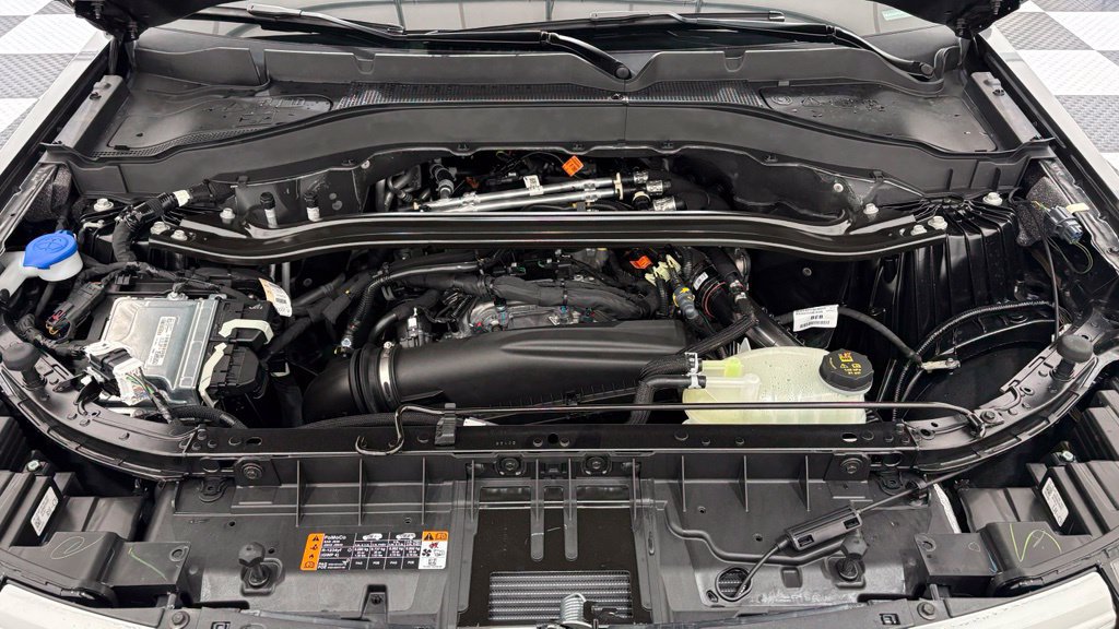 New 2027 Ford Explorer Platinum AWD/4WD image 10