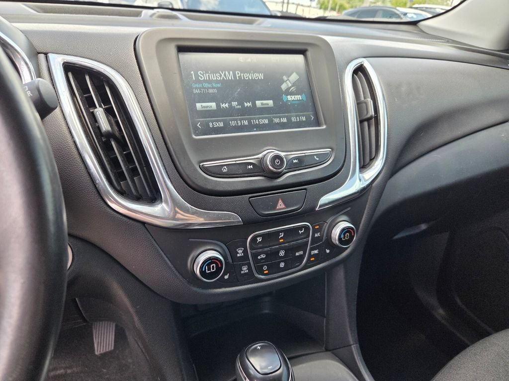 Certified 2018 Chevrolet Equinox LT FWD image 26