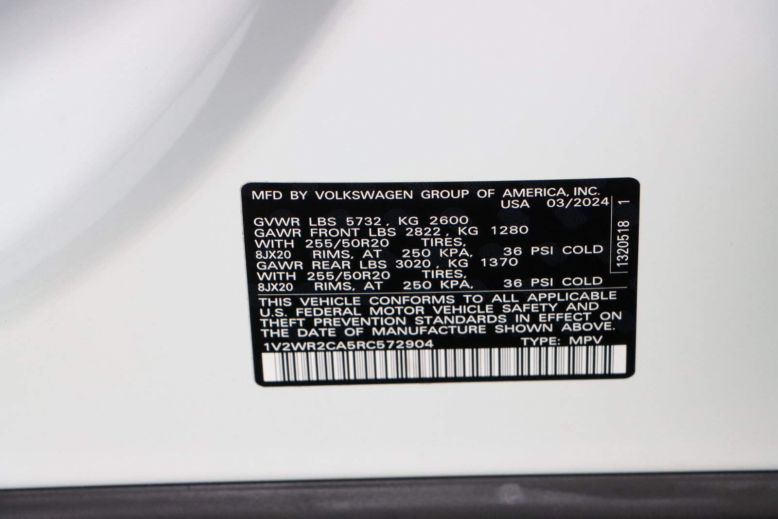 Used 2024 Volkswagen Atlas SE image 34