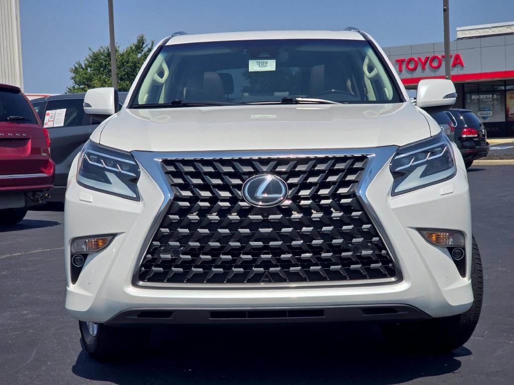 Used 2023 Lexus GX 460 Premium w/ Premium Package AWD/4WD image 3